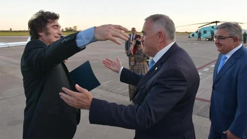 agradecer a sus votantes el resultado de las elecciones legislativas del pasado 26 de octubre.