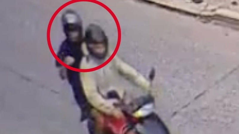 La imagen de los agresores que difundió fiscalía.