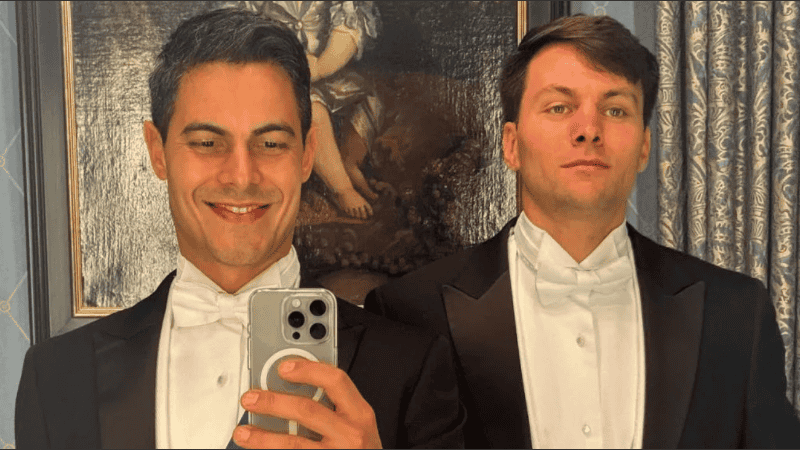 El nuevo gobierno quedó en manos del premier más joven, pareja de Keenan.