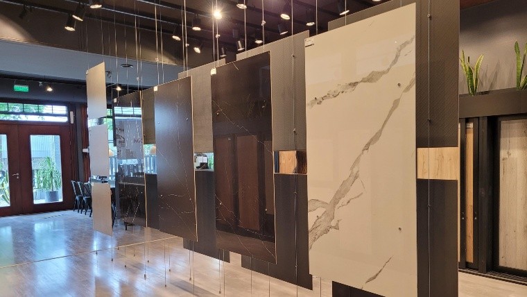 Miceli amplió su showroom y toda su línea de porcelanatos.