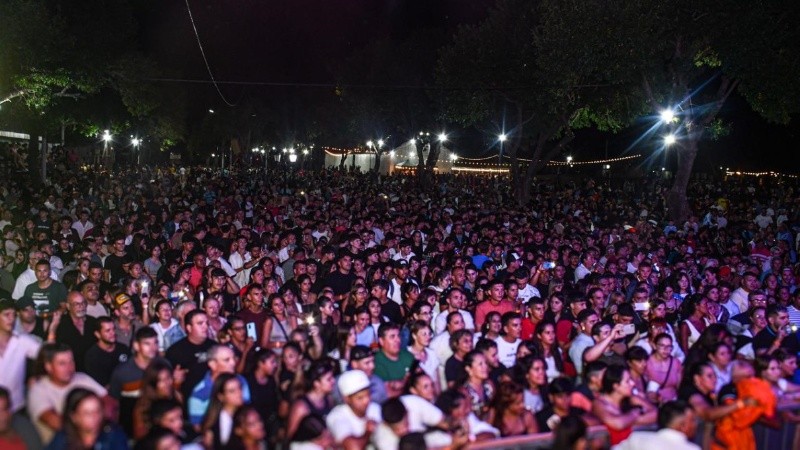 La impresionante convocatoria que tuvo el Carnaval de Zavalla este fin de semana