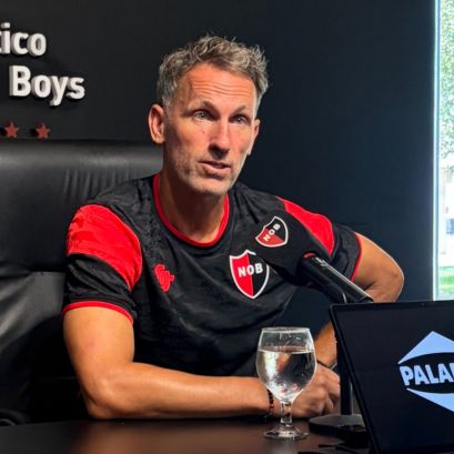 Lucas Bernardi se hizo cargo del equipo el pasado domingo luego de que la dirigencia echara a la dupla Orsi-Gómez.