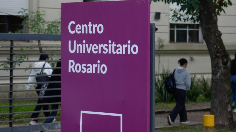 La propuesta apunta a flexibilizar el cursado de quiénes trabajen.