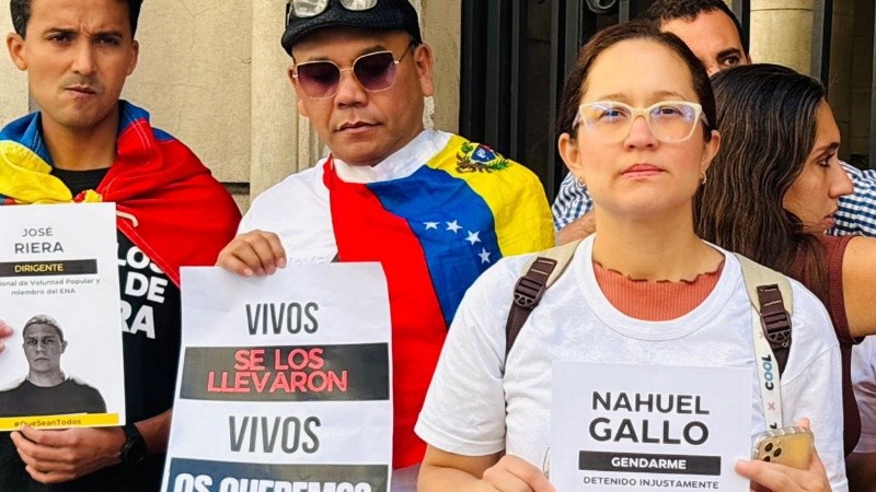 María Alexandra recibió la llamada en medio de la entrevista.