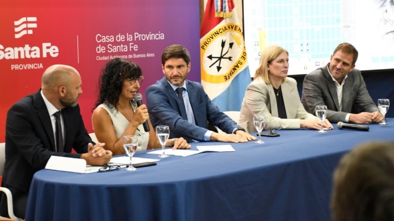 Pullaro presentó AgroActiva en Buenos Aires