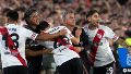 Marcelo Gallardo se despidió de River con una victoria y entre abrazos (Fotobaires).