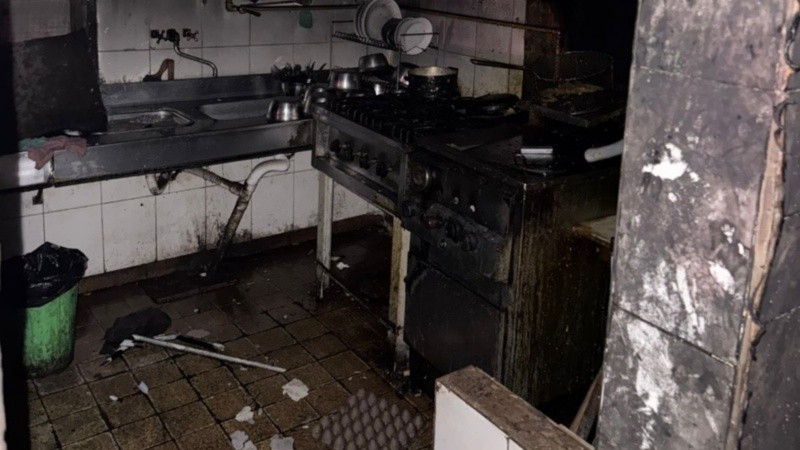 &nbsp;Así quedó la cocina del local gastronómico.