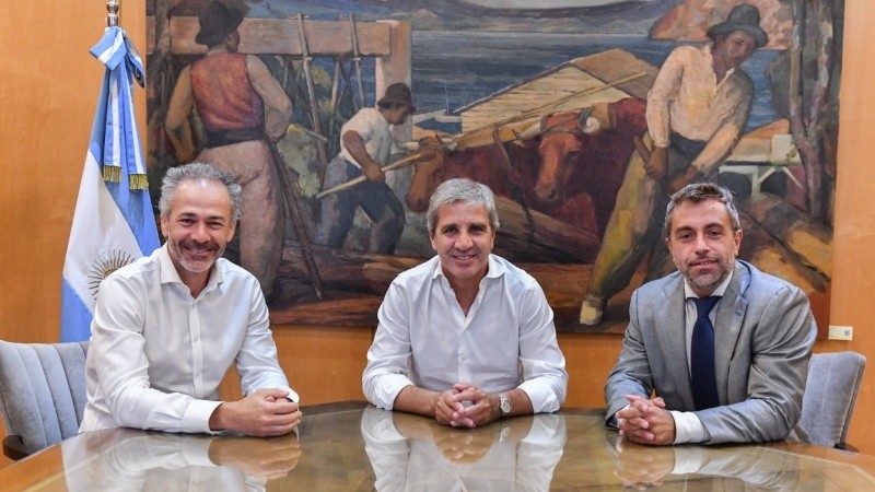 El anuncio lo hizo el ministro Caputo este viernes por la tarde.