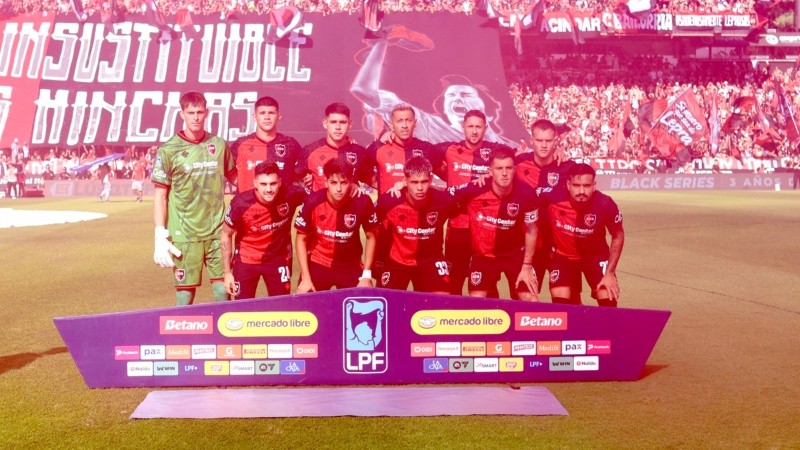 Los once titulares que eligió Kudelka para salir a jugar el clásico rosarino en el Coloso.