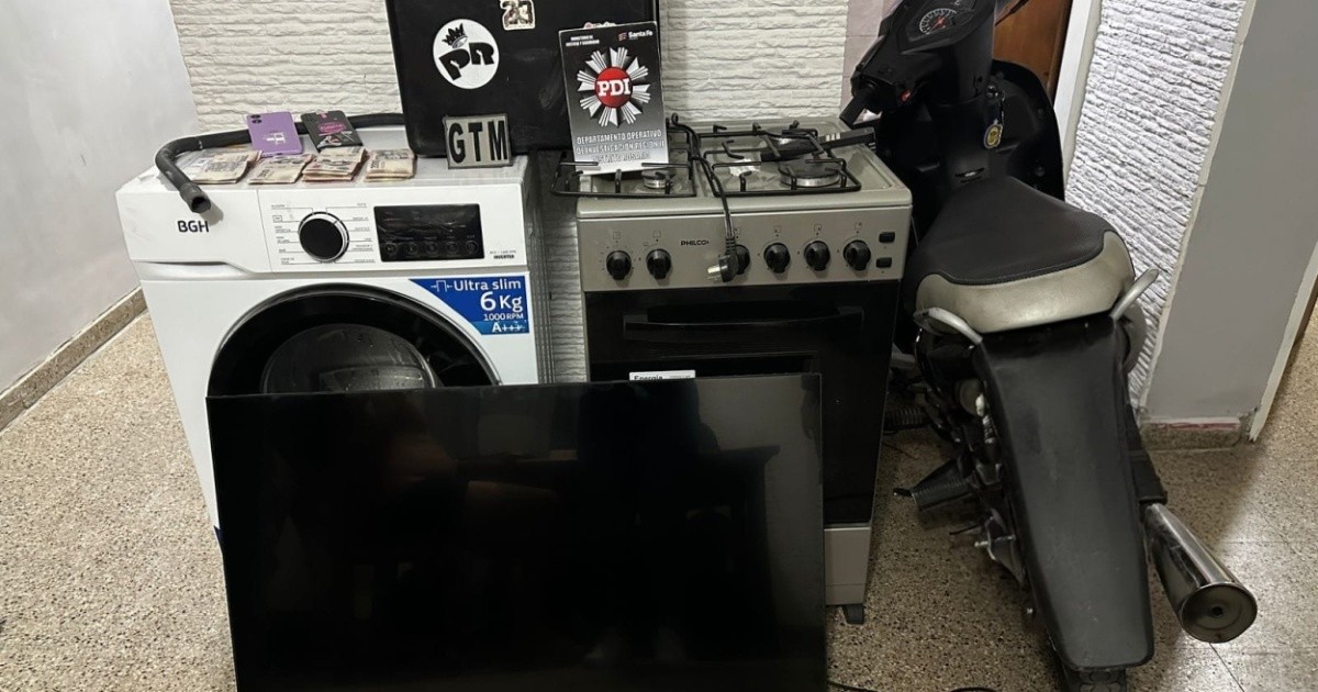 Detuvieron a un acusado por el robo frente a la Terminal: le sustrajeron 400.000 pesos y 6.000 dólares