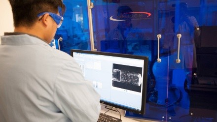 Crecen los negocios y las disputas en el mundo fintech y biotecnológico.