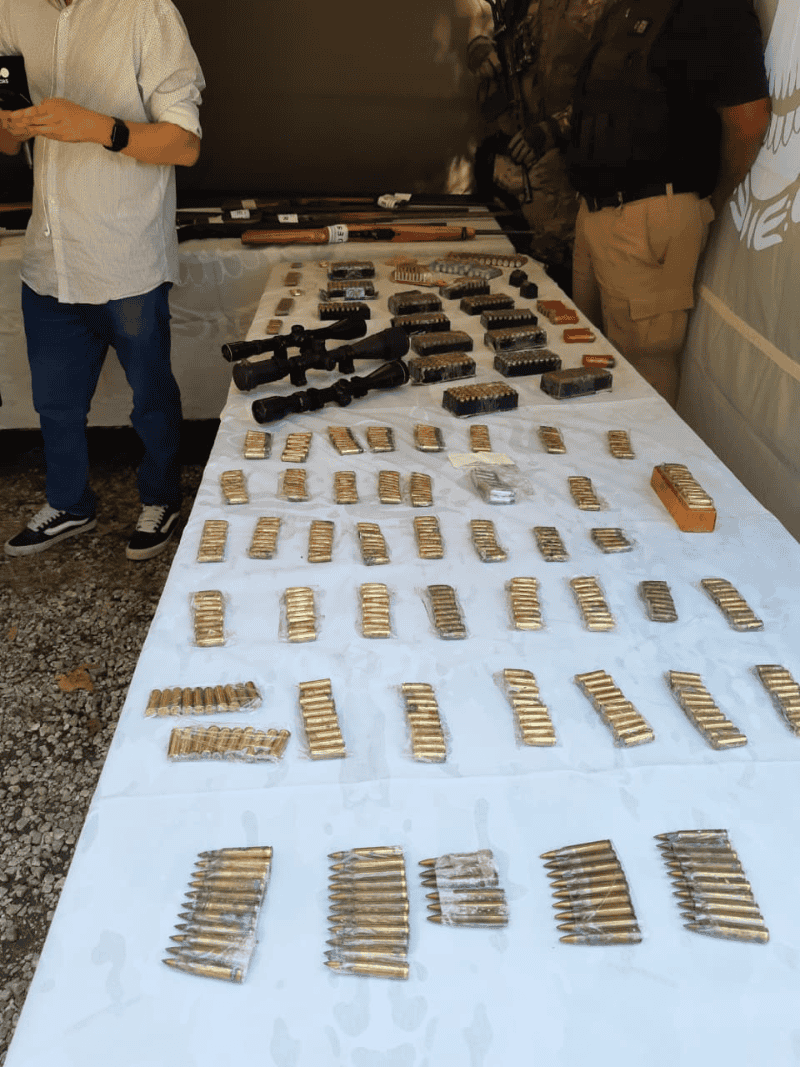 Las municiones incautadas en Ibarlucea.