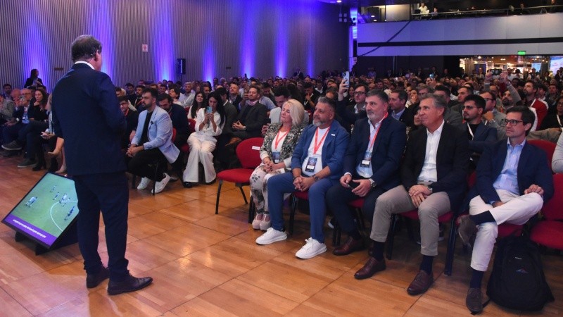 &nbsp;El evento reunirá a cuatro de los economistas más influyentes del país: Claudio Zuchovicki, Esteban Domecq, Salvador Di Stéfano y Federico González Rouco.
