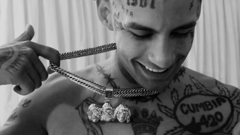 La joya del artista que llamó la atención