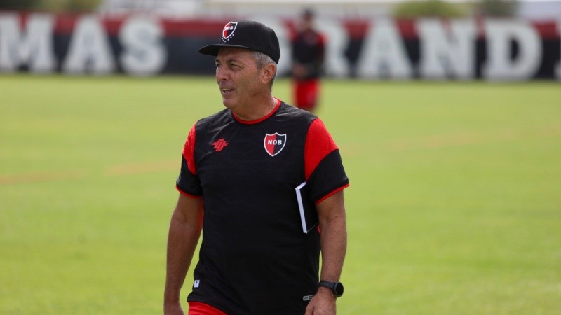 A Kudelka le queda un arduo trabajo para levantar a la Lepra (@Newells)&nbsp;