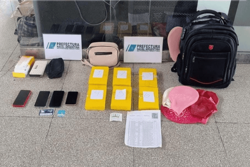 La droga estaba dentro de una mochila.