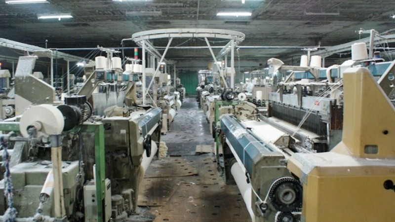 Si bien hay 60 personas trabajando en la planta, el delegado sostuvo que la fábrica “no está produciendo”.