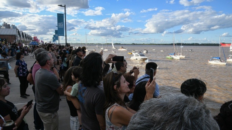 La caravana náutica de este sábado en Rosario.