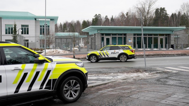 La Policía de Oslo investiga la explosión en la embajada de Estados unidos.