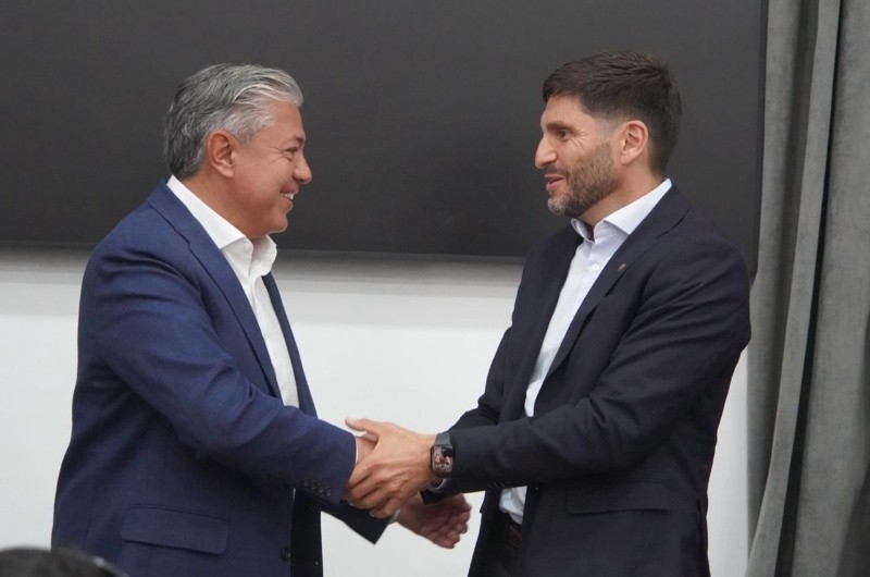 Los gobernadores Rolo Figueroa y Maximiliano Pullaro, aliados en Vaca Muerta.&nbsp;