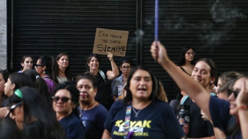 Como todos los años, la marcha del 8M tuvo amplia convocatoria en Rosario.