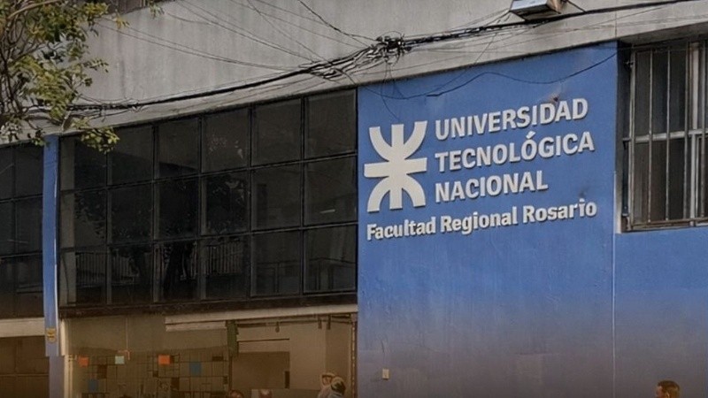 Semanas atrás, se inició una encuesta local, donde se registró un alto acatamiento y participación docente (Rosario3).