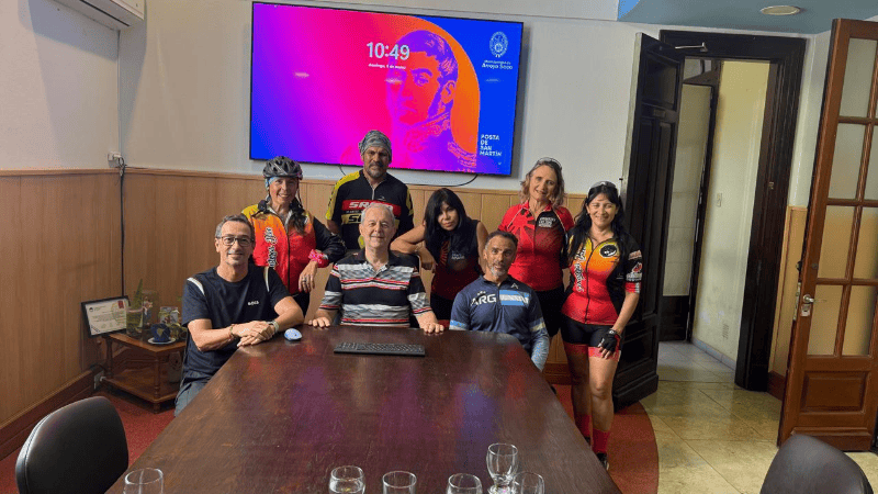 Muchas personas se interesaron por la iniciativa de Tenaglia de impulsar una ley para el ciclista&nbsp;