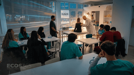 IUNIR cumple 25 años: el caso de éxito rosarino que transforma la educación en capital humano productivo