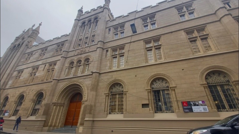 La facultad de Humanidades y Artes, uno de los rubros donde se destaca la UNR.