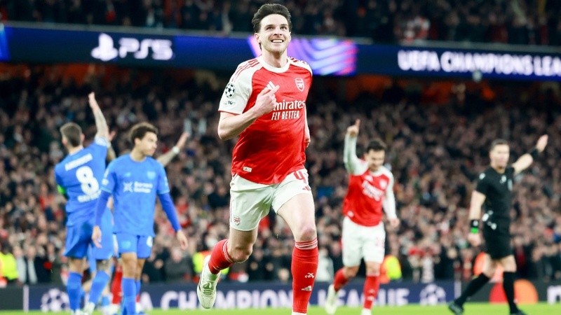 Rice cerró la cuenta para el Arsenal. (EFE)