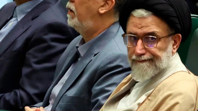 Ismail Jatib, el ministro de Inteligencia de Irán que fue abatido en un bombardeo de Israel en Teherán.