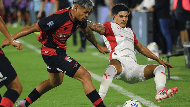 El delantero Walter Núñez podría volver a ser titular ante el Lobo mendocino.