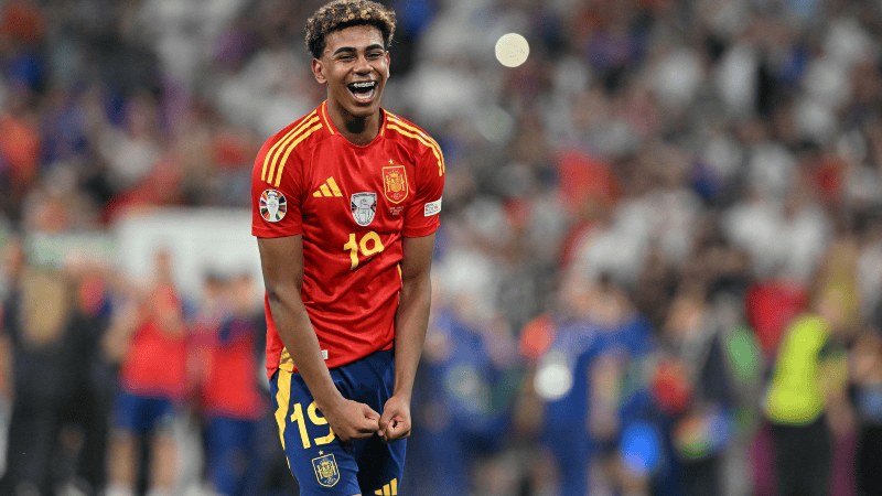 &nbsp;Yamal se perdería el inicio de la Copa pero jugará.