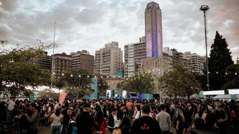 Rosario y el Monumento, uno de los lugares de referencia para visitantes y excursionistas.