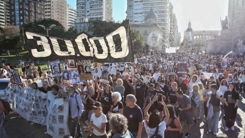 Rosario marcha por Memoria, Verdad y Justicia.