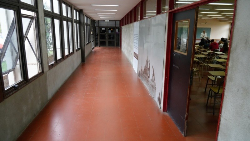 Las clases estarán suspendidas la semana próxima.