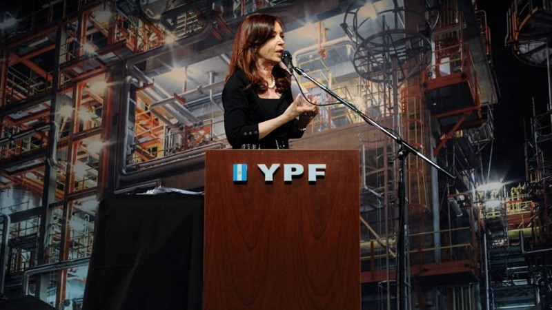 La expresidenta en uno de los actos de YPF.