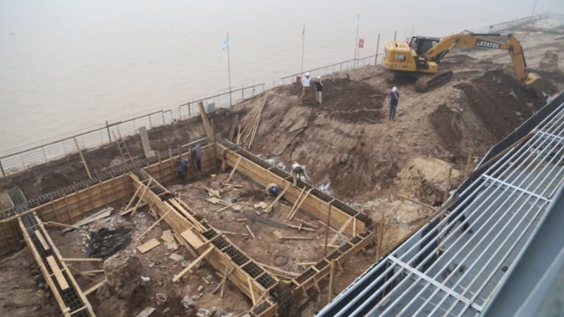 &nbsp;Una postal de los trabajos en el muelle de La Fluvial.
