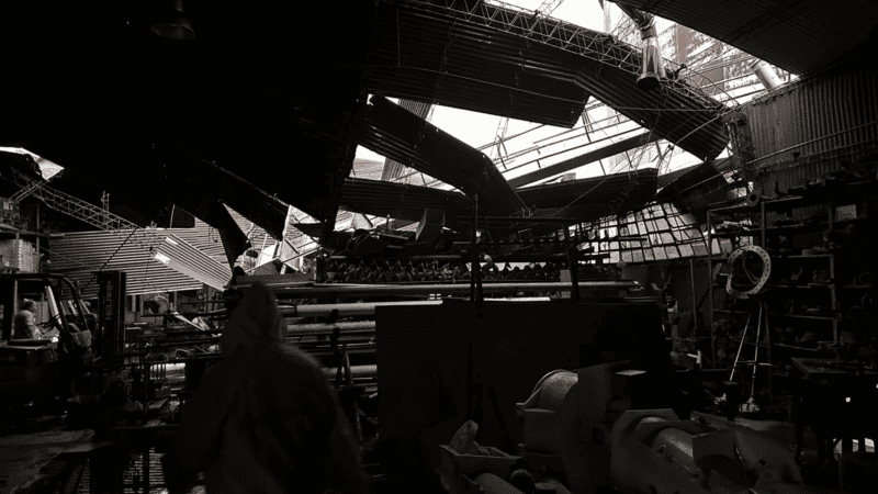 Destrozos del tornado en Bombal.