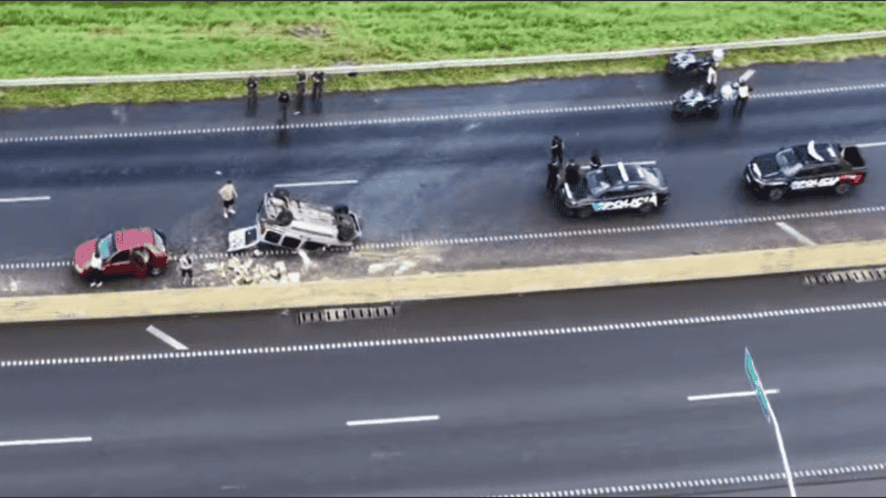 En el rodado viajaban un hombre, su esposa y su hijo de dos años.