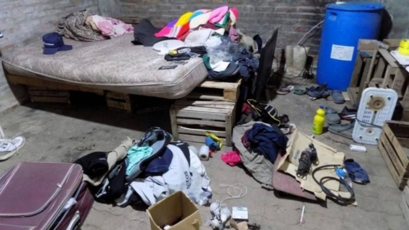 Los precarios aposentos de los trabajadores golondrina chaqueños.