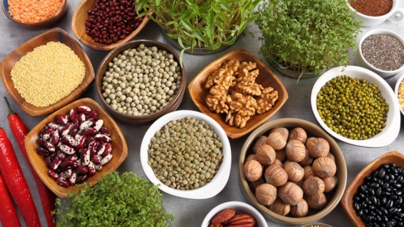 Además, se pudo ver que las regiones de Australasia, Europa Occidental y América del Norte registraron los mayores descensos de muertes por cardiopatía isquémica atribuibles a la alimentación desde 1990.