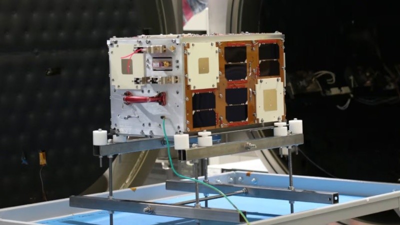 Así es Atenea 2, el satélite argentino que viajará en la misión Artemis II de la Nasa.