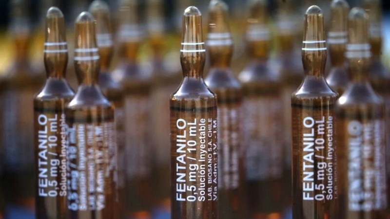 El fentanilo pertenece al grupo de los opioides. 