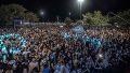 Una multitud participó de la vigilia por Malvinas en Parque Nacional a la Bandera.