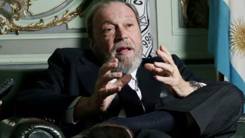 El expresidente de la Sociedad Rural Argentina (SRA), Hugo Luis Biolcati, murió este jueves a los 86 años.