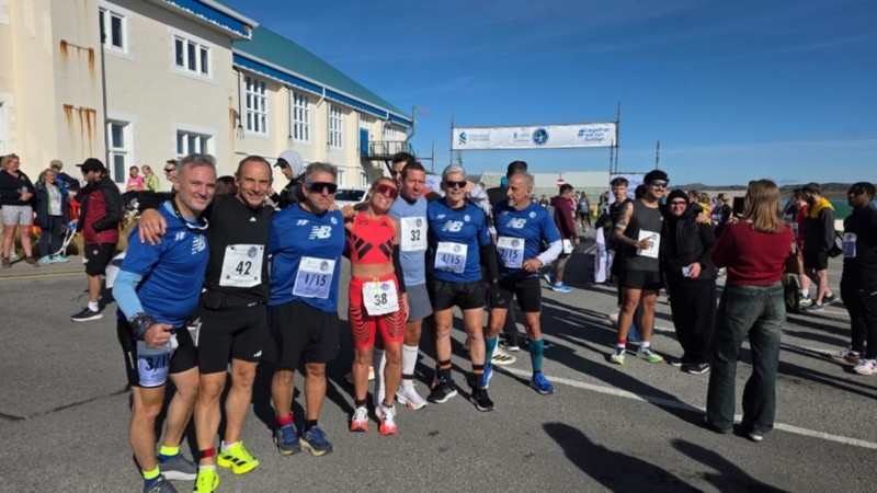 Ariel, el maratonista rosarino que corrió en Malvinas para honrar a los héroes.