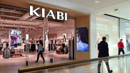 Kiabi no es solo una marca que llega. Es la puerta de entrada de un modelo.