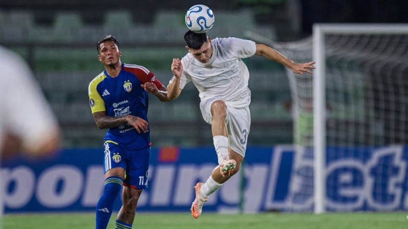 El conjunto local abrió el marcador a los 29 minutos de la primera parte.