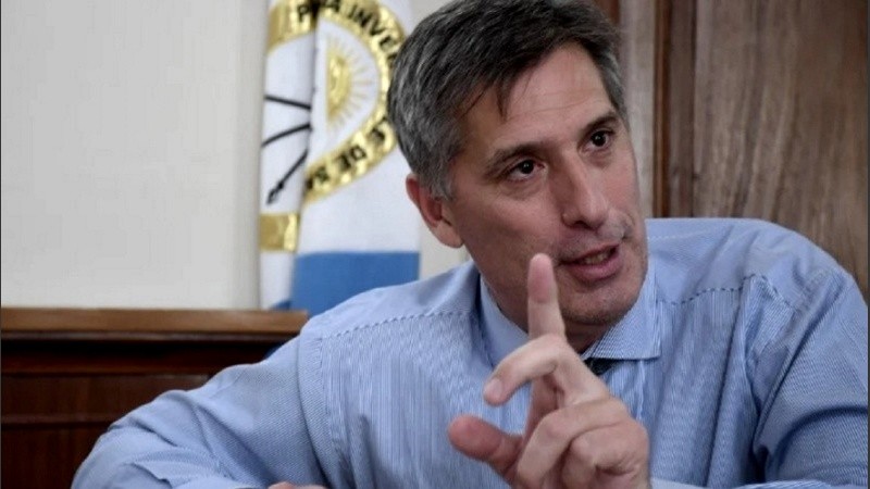 El ministro de Economía provincial Pablo Olivares.